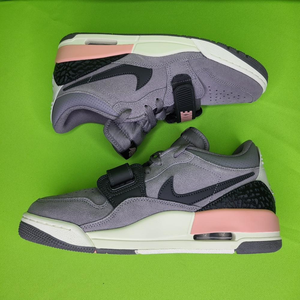 Brand new Air Jordan low tops 312